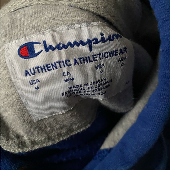 Blue champion hoodie - Picture 3 of 3